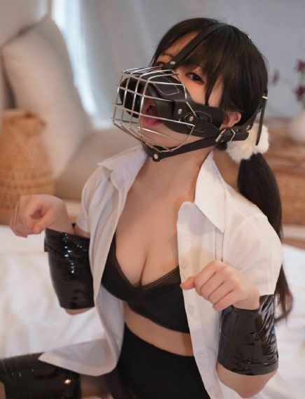 黑人与俄罗斯少妇