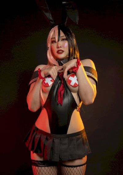 奸人坚