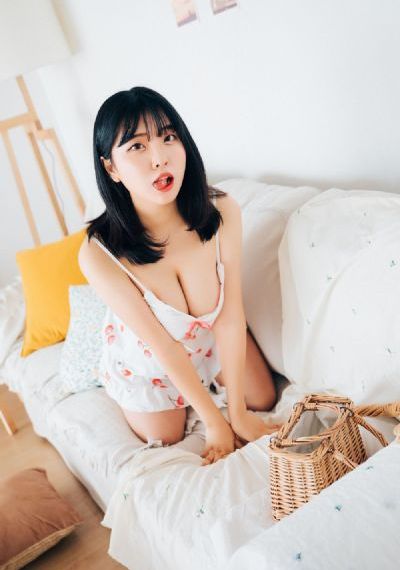尿在里面h灌尿
