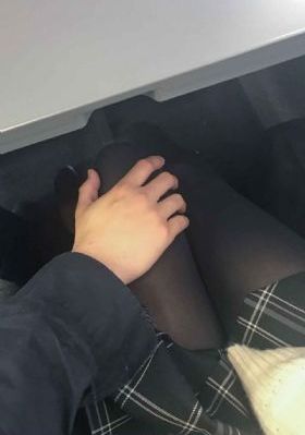 少妇被黑人玩得受不了