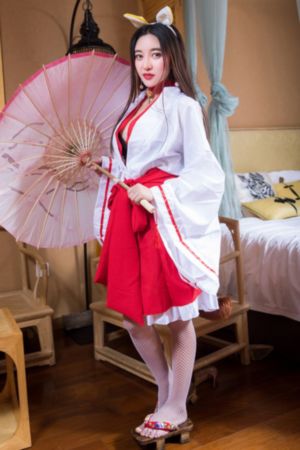 裸体吃奶玩乳60分钟视频
