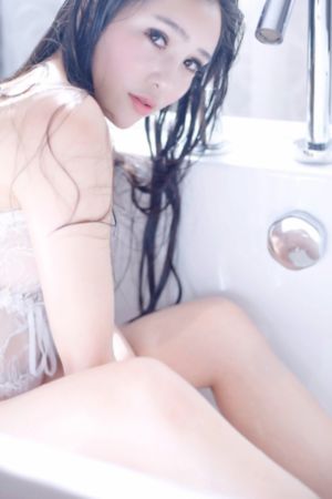 女狱秘闻