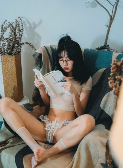 学生眼中的女老师在线观看
