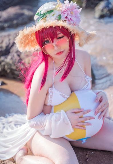 依雯妮妮