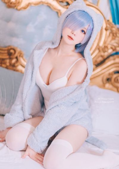 年轻的母亲